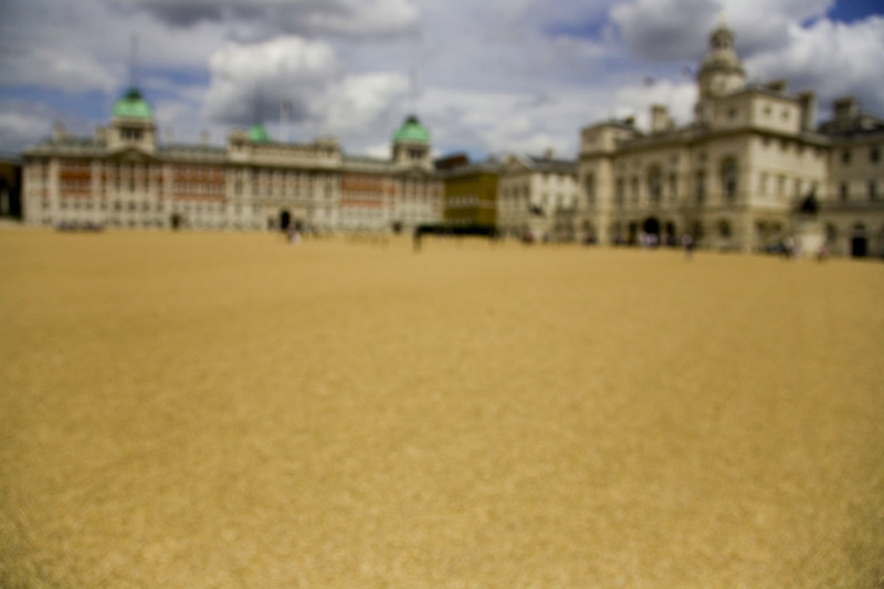 07_london_blurred_200907_015