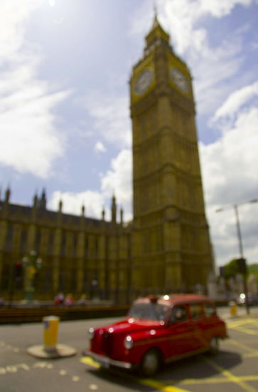 15_london_blurred_200907_029