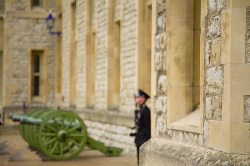 28_london_blurred_200907_199