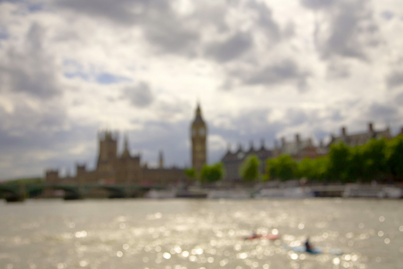 35_london_blurred_200907_118