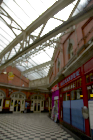 36_london_blurred_200907_153